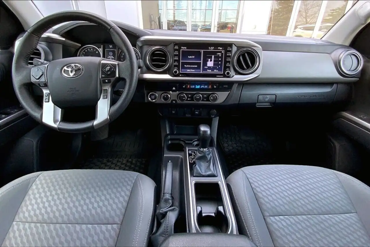 Toyota Tacoma снимка Toyota Tacoma