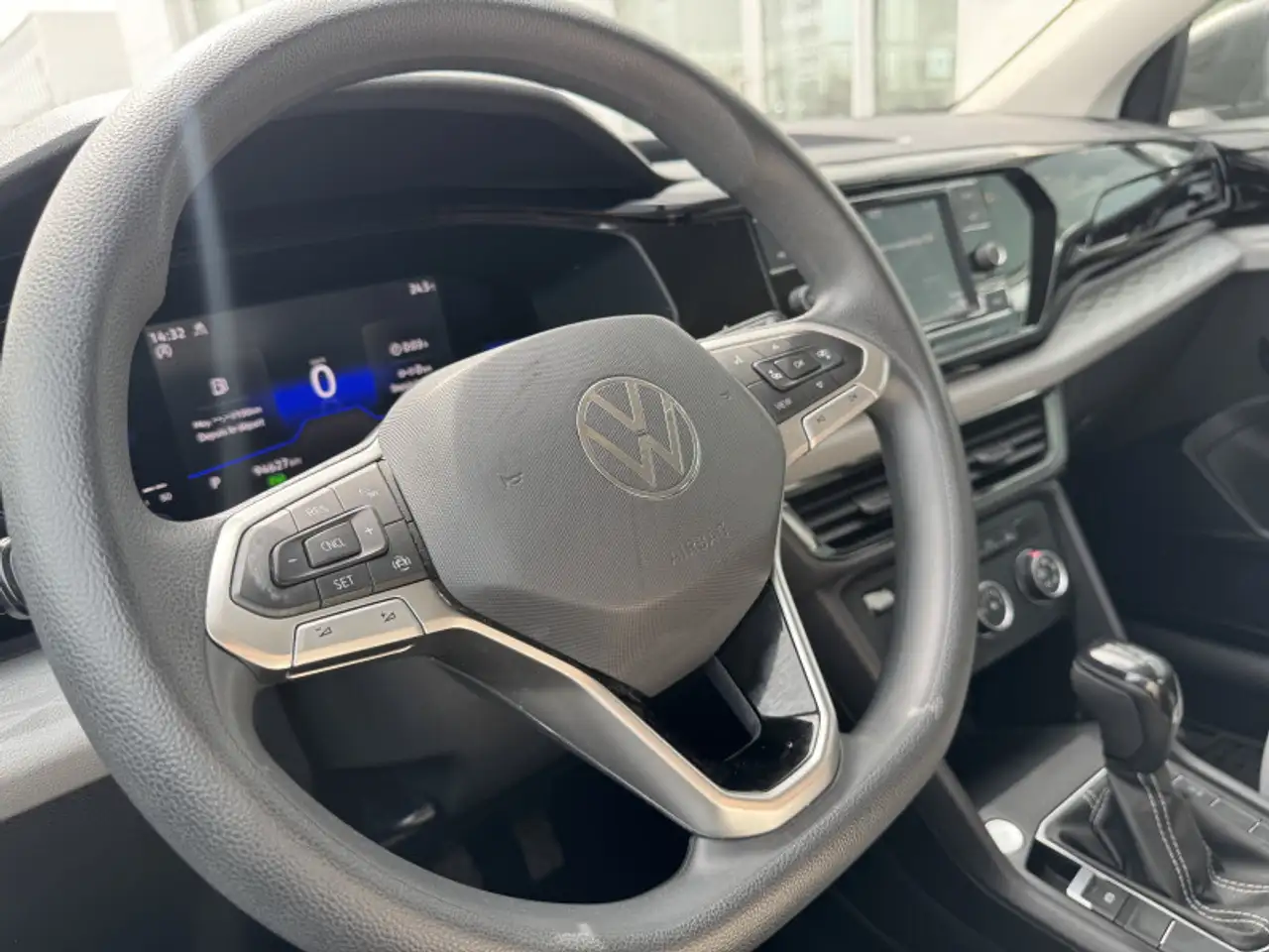Volkswagen Taos снимка Volkswagen Taos