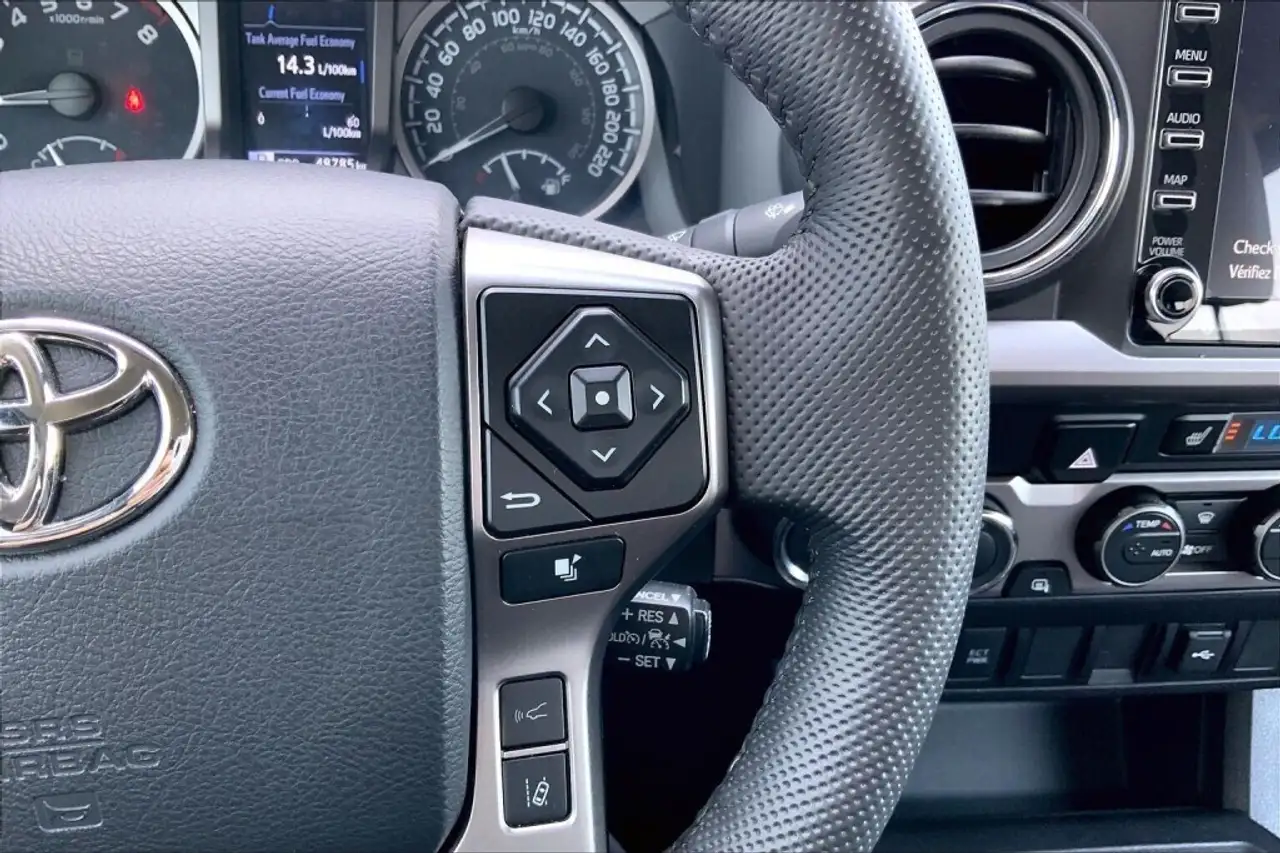 Toyota Tacoma снимка Toyota Tacoma