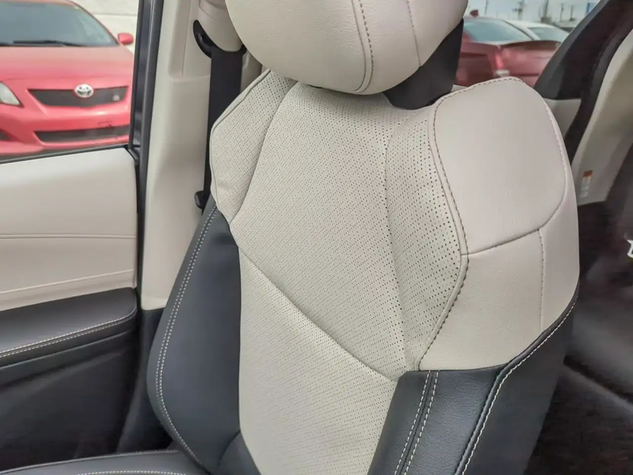 Toyota Sienna снимка Toyota Sienna