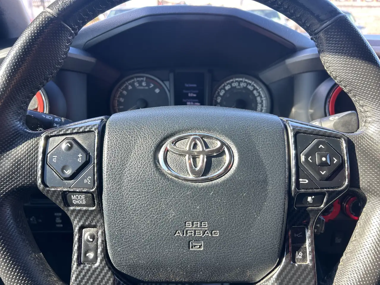 Toyota Tacoma fotografie Toyota Tacoma