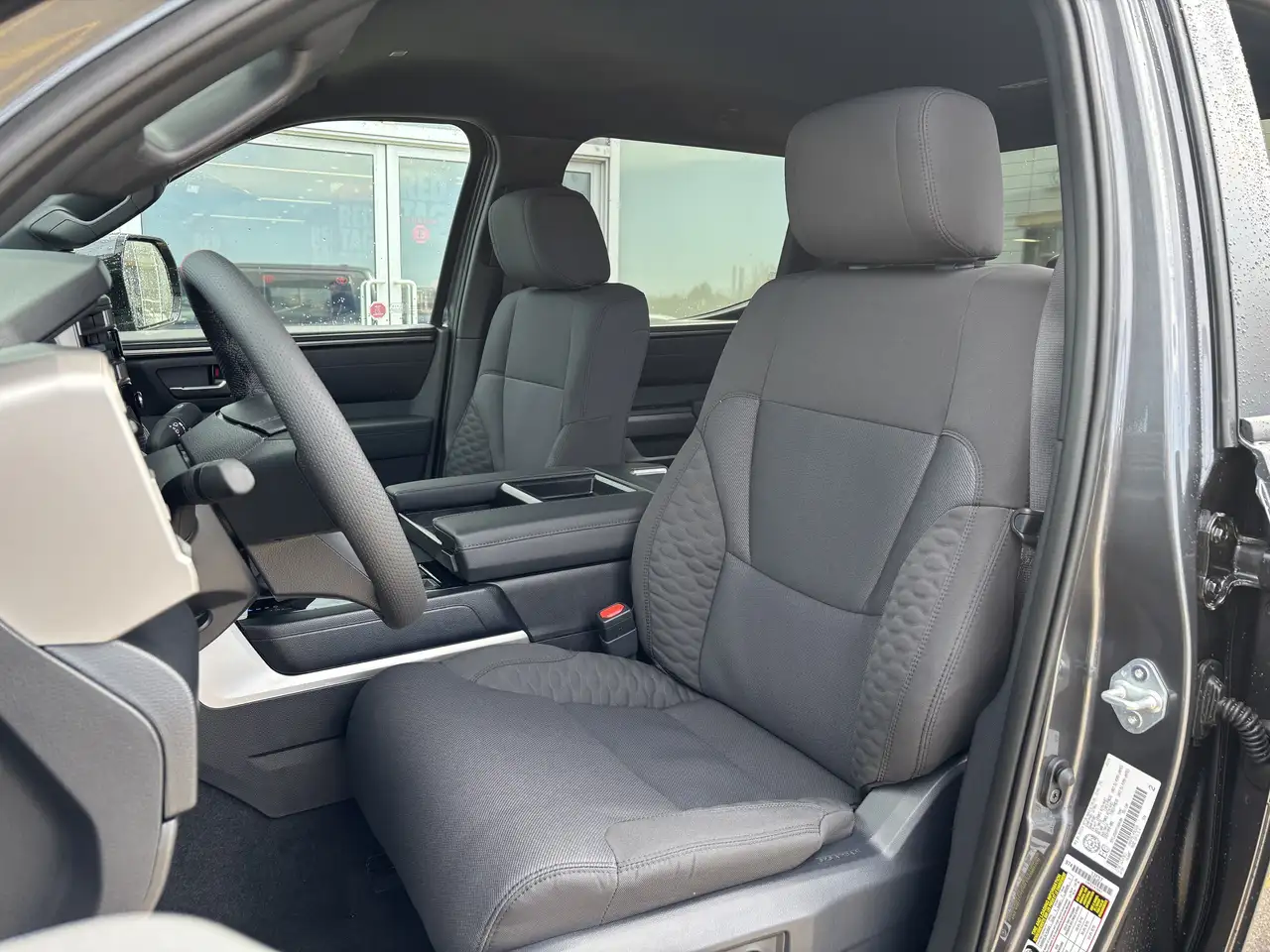 Toyota Tundra снимка Toyota Tundra