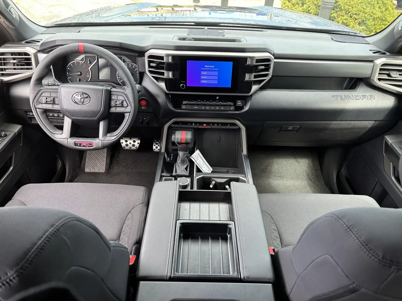 Toyota Tundra снимка Toyota Tundra