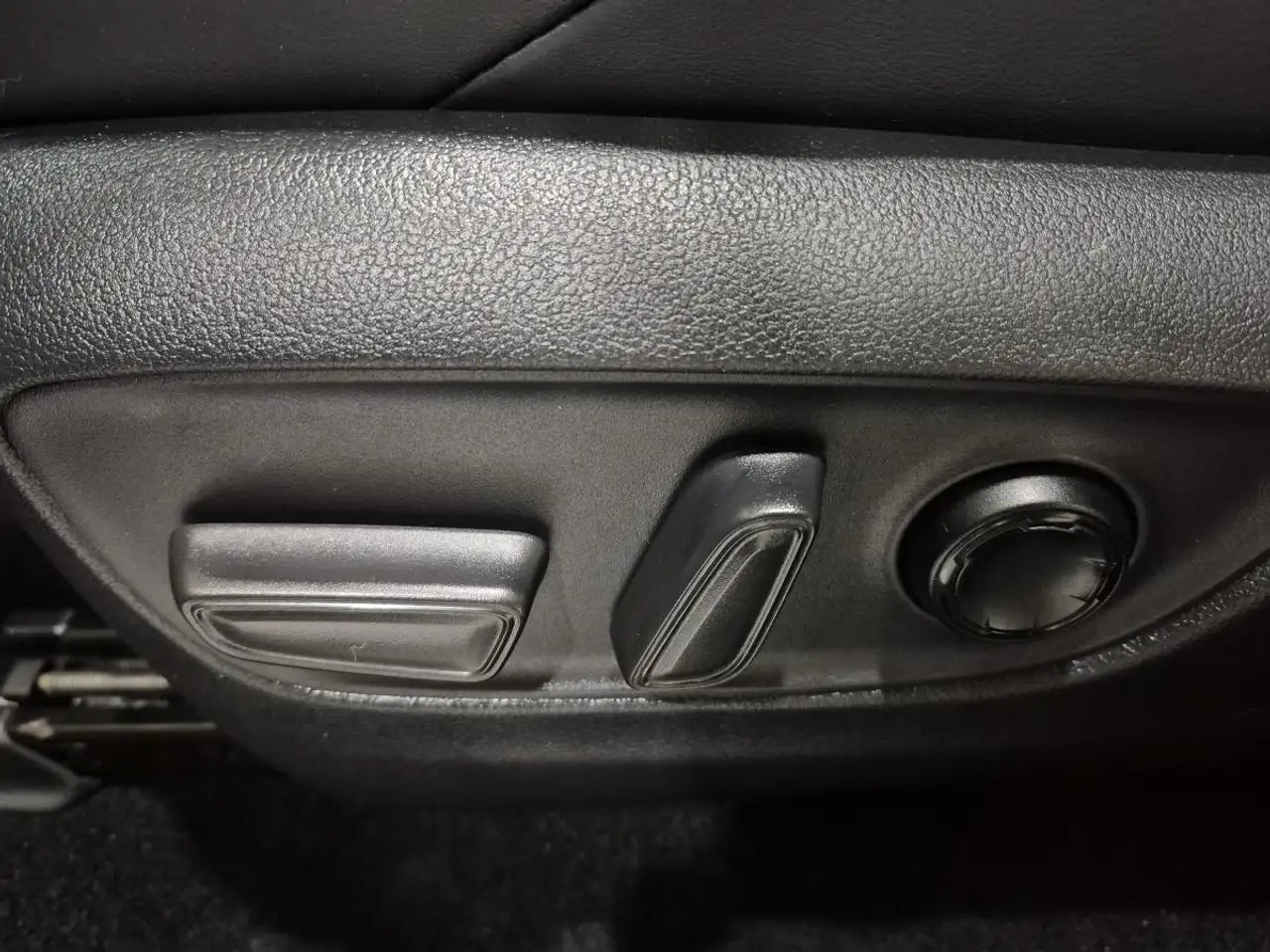 Toyota Venza снимка Toyota Venza