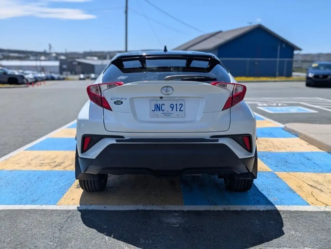 Toyota C-HR fotografie Toyota C-HR