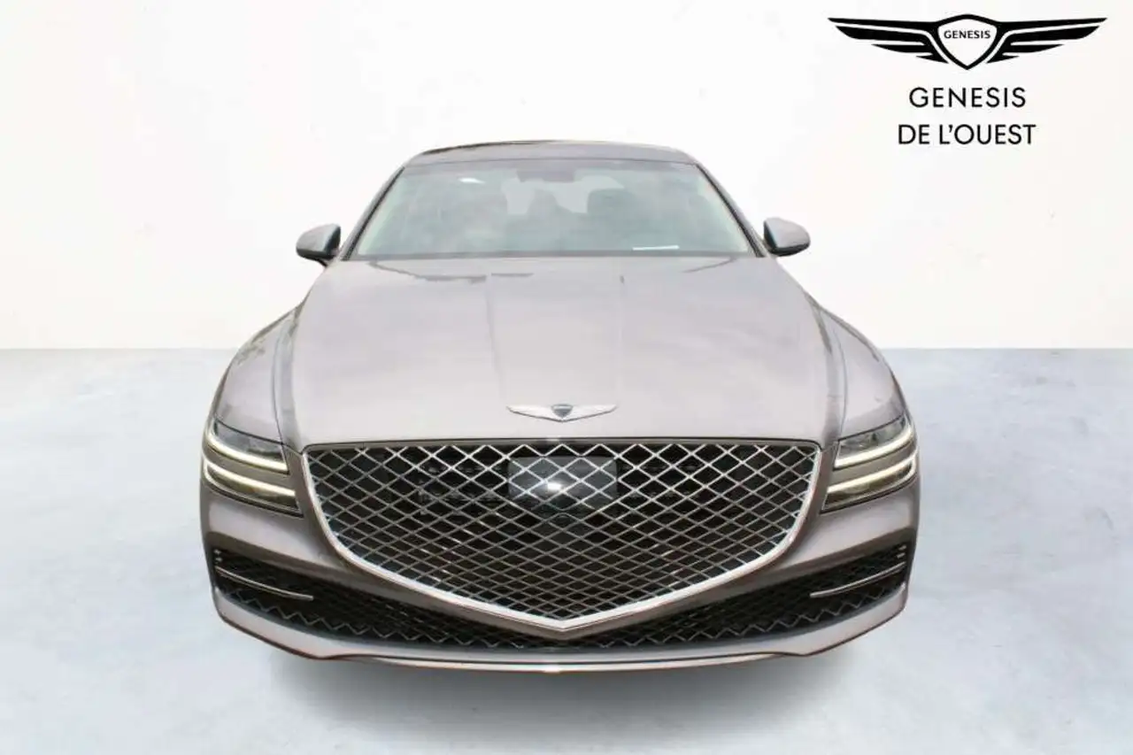 Genesis G80 photo Genesis G80