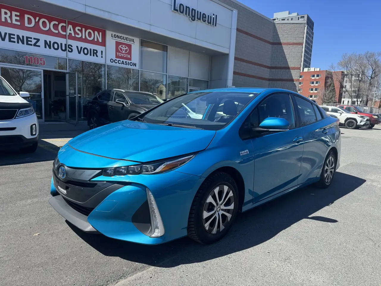 Toyota Prius Prime снимка Toyota Prius Prime