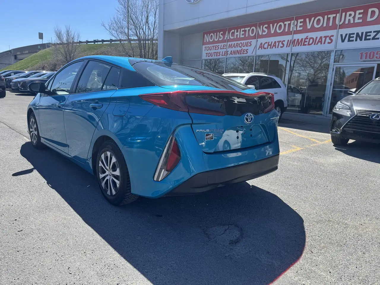Toyota Prius Prime снимка Toyota Prius Prime