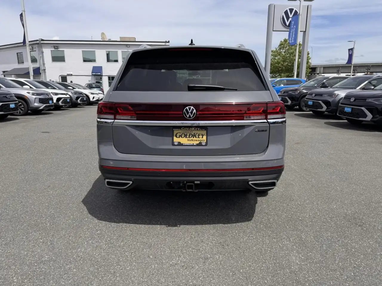 Volkswagen Atlas снимка Volkswagen Atlas