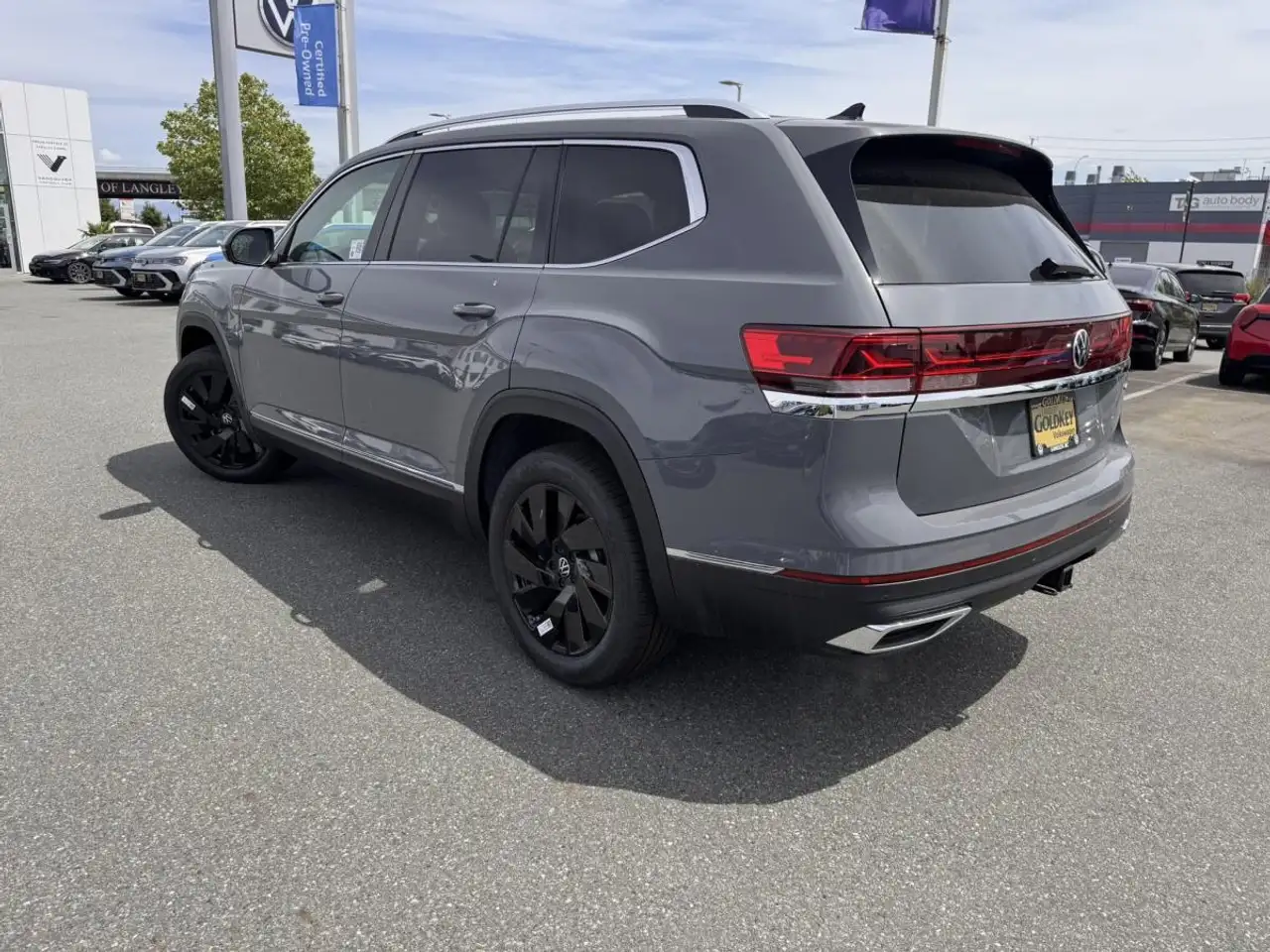 Volkswagen Atlas снимка Volkswagen Atlas