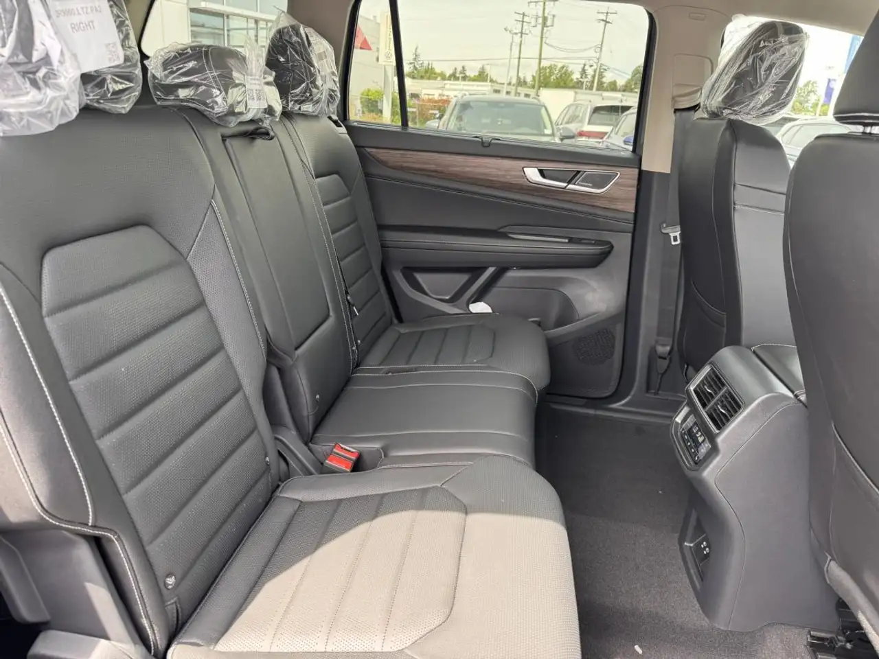 Volkswagen Atlas снимка Volkswagen Atlas