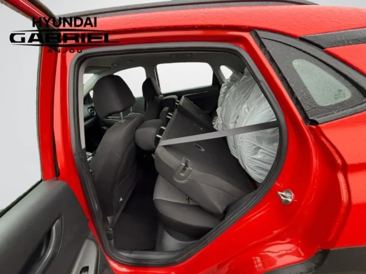 Hyundai KONA снимка Hyundai KONA
