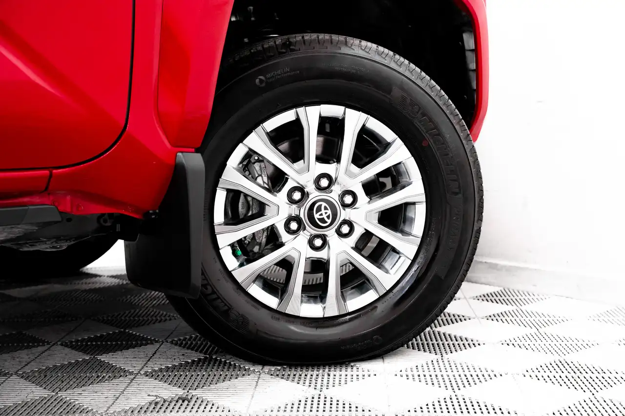 Toyota Tacoma снимка Toyota Tacoma