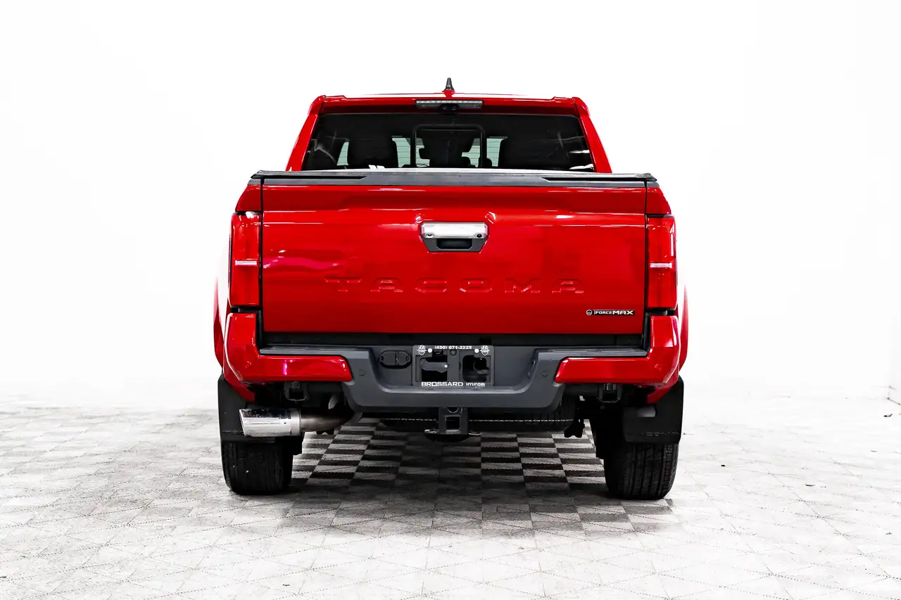 Toyota Tacoma снимка Toyota Tacoma