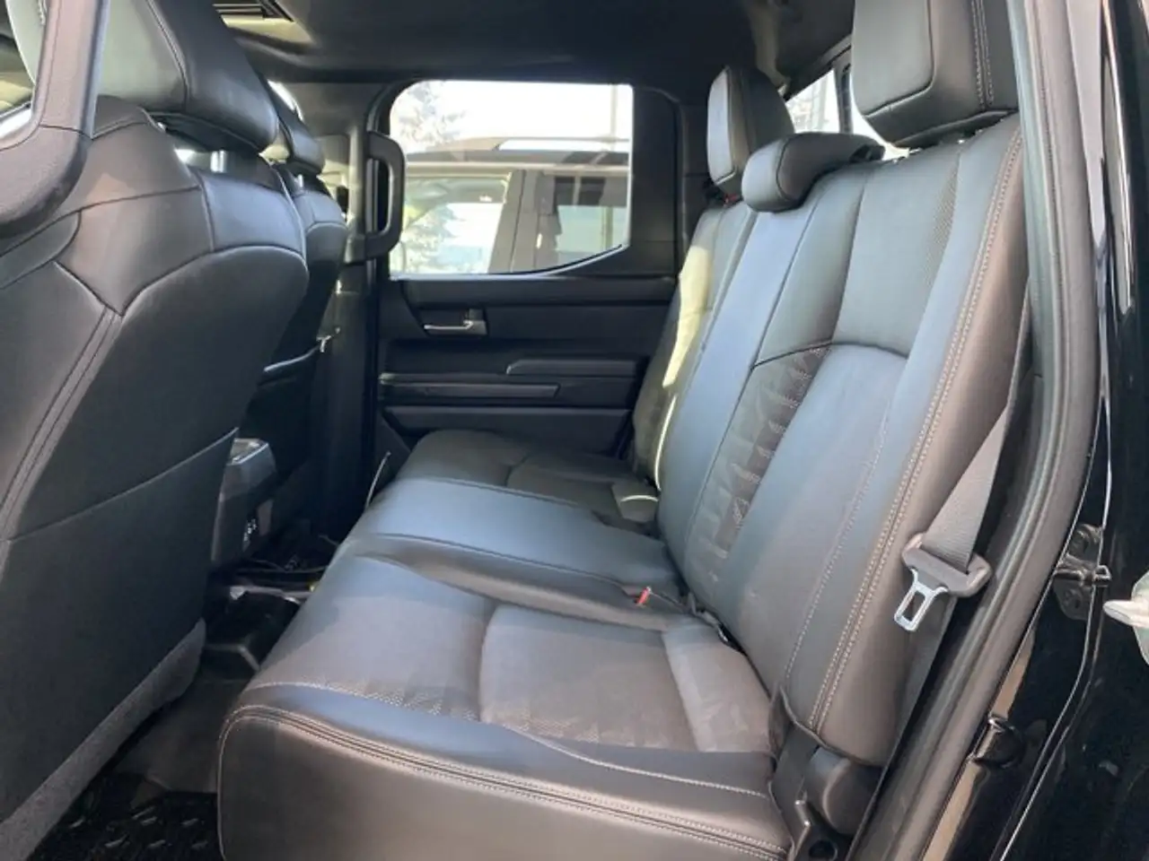Toyota Tacoma снимка Toyota Tacoma