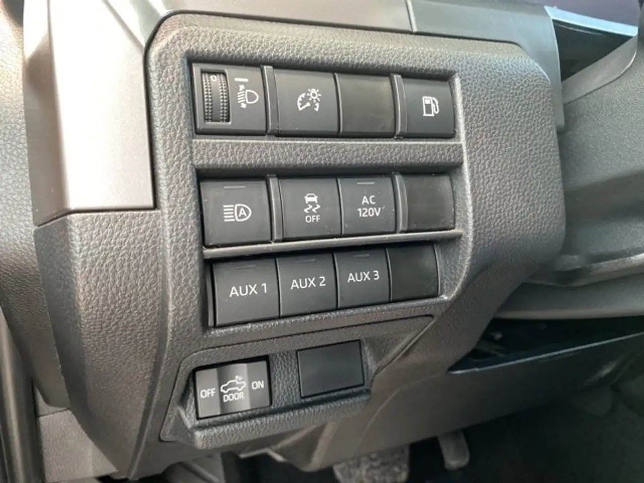 Toyota Tacoma снимка Toyota Tacoma