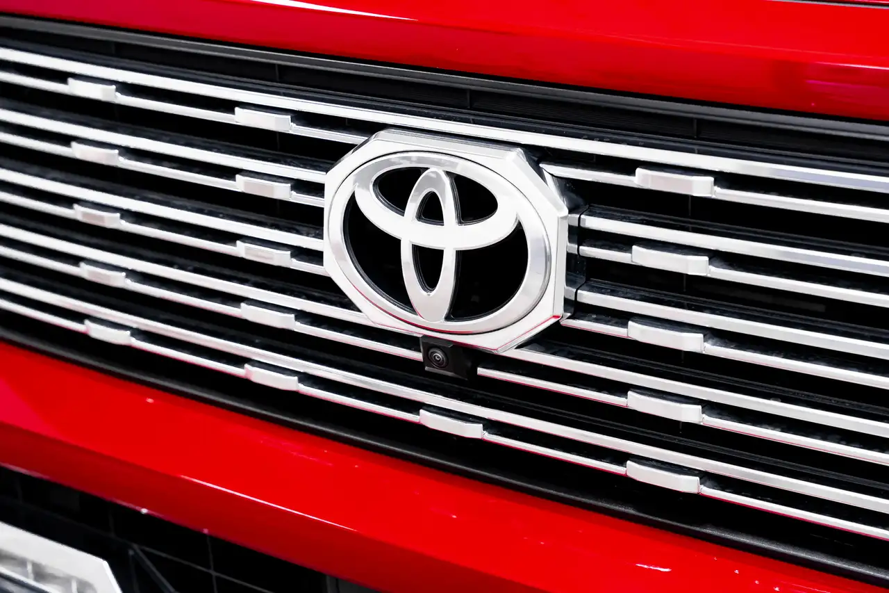 Toyota Tacoma снимка Toyota Tacoma