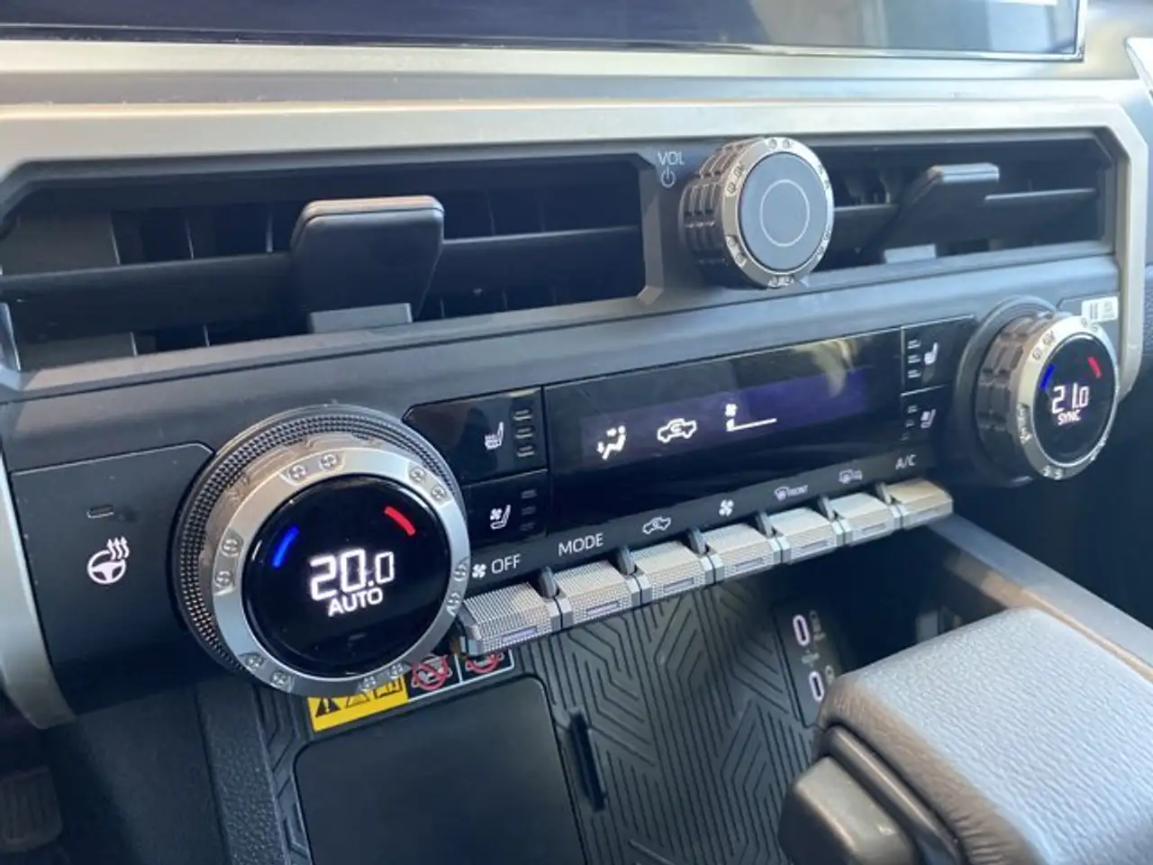 Toyota Tacoma снимка Toyota Tacoma