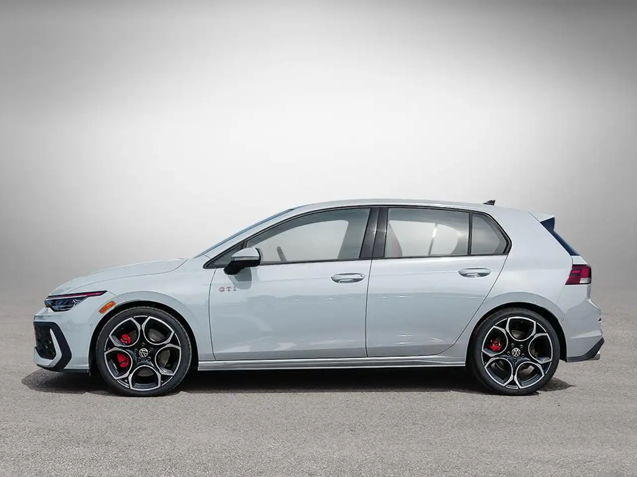 Volkswagen Golf GTI photo Volkswagen Golf GTI