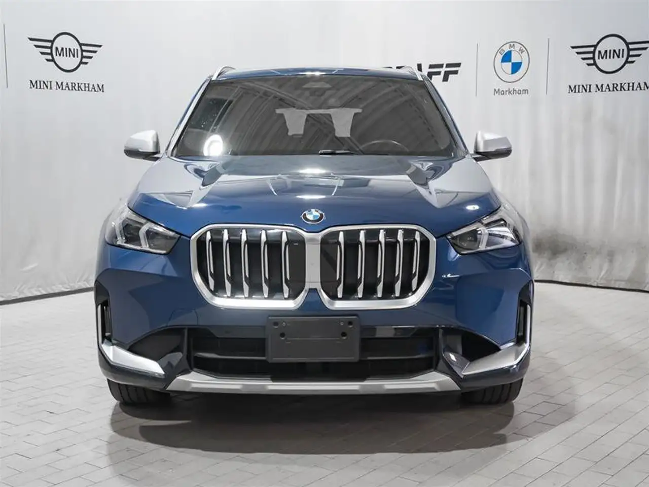 BMW X1 photo BMW X1