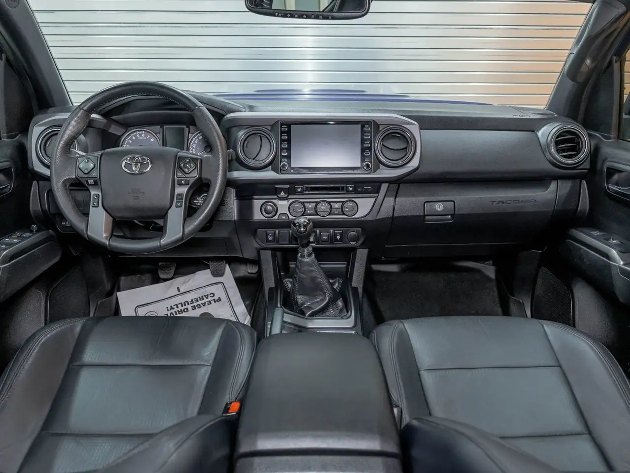 Toyota Tacoma снимка Toyota Tacoma