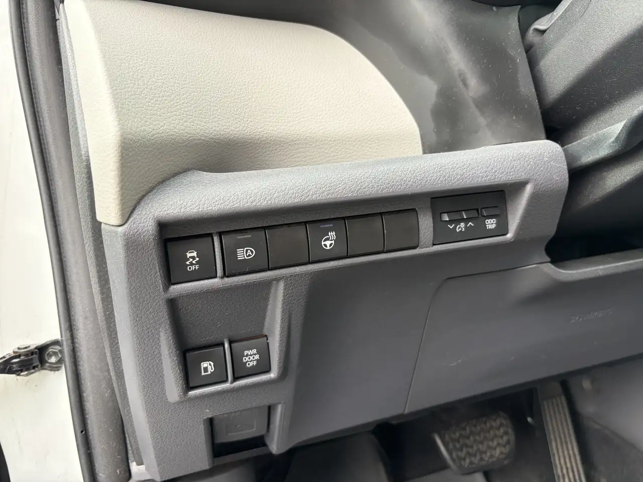 Toyota Sienna снимка Toyota Sienna
