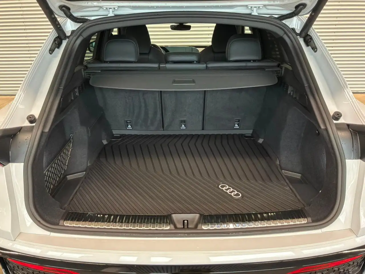 Audi SQ5 photo Audi SQ5