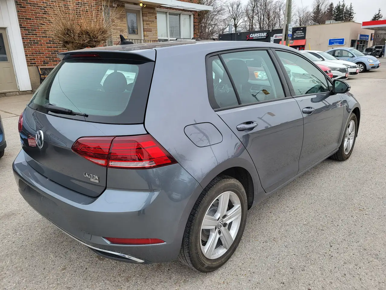 Volkswagen Golf снимка Volkswagen Golf