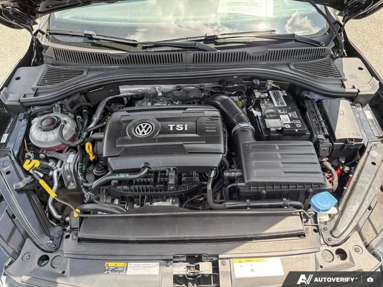 Volkswagen Jetta photo Volkswagen Jetta