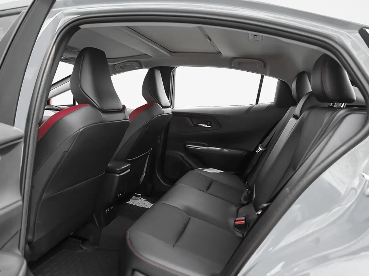 Toyota Prius Prime снимка Toyota Prius Prime