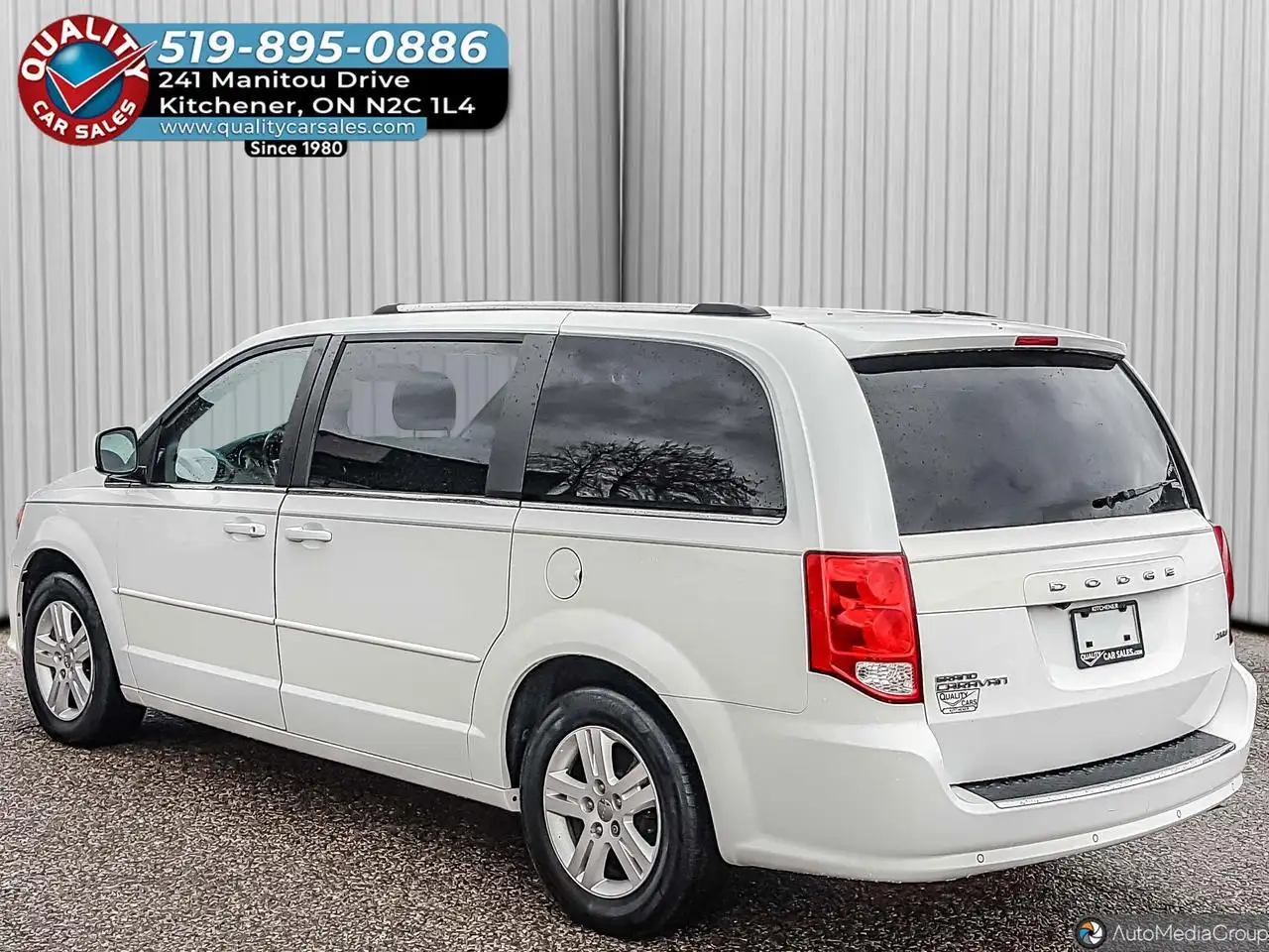 Dodge Grand Caravan photo Dodge Grand Caravan
