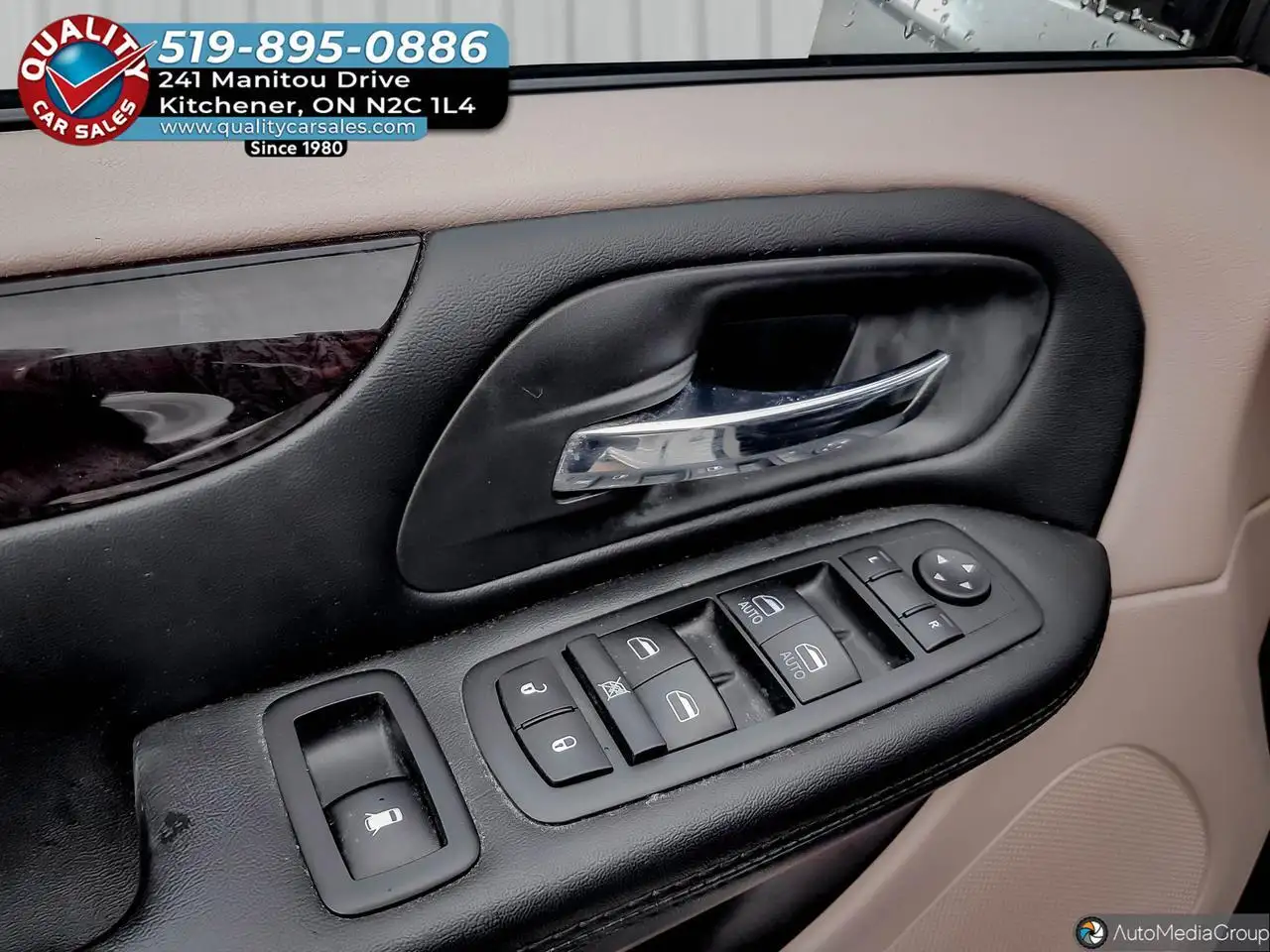 Dodge Grand Caravan photo Dodge Grand Caravan