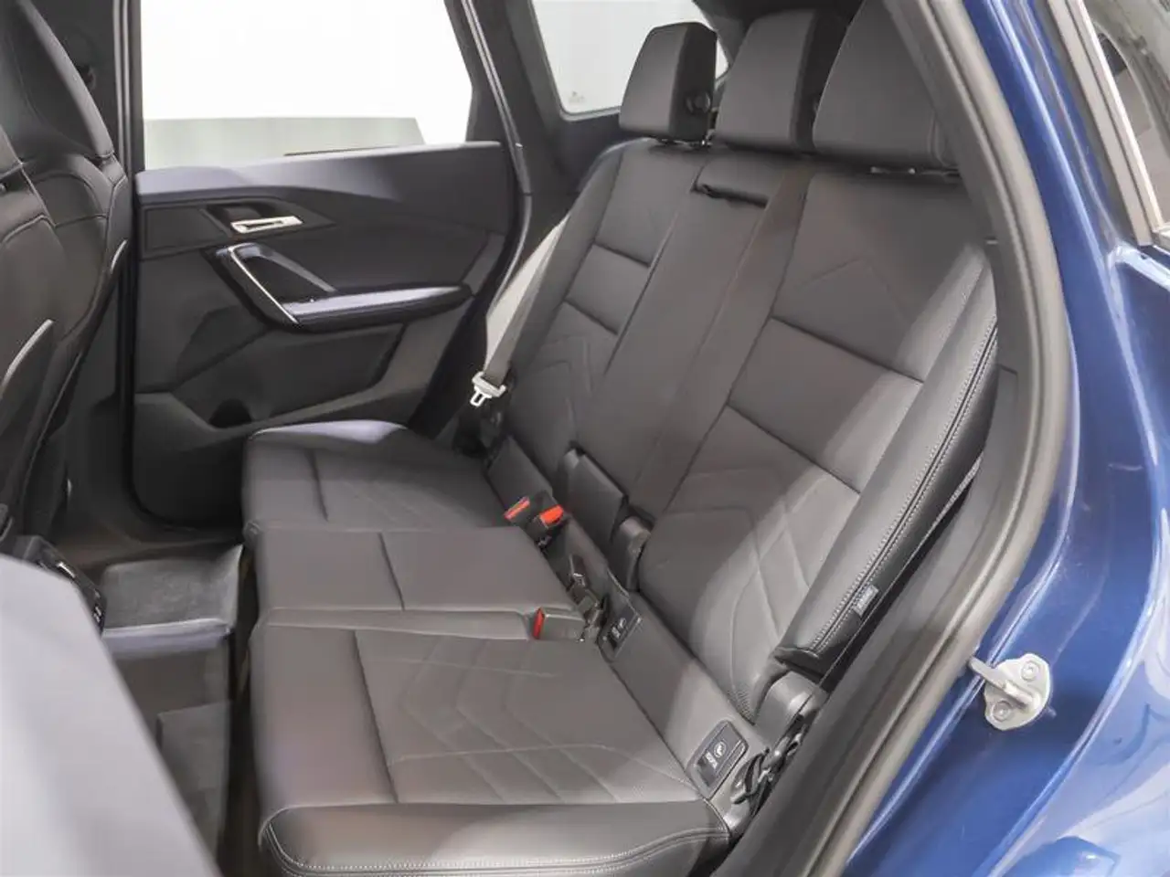 BMW X1 photo BMW X1