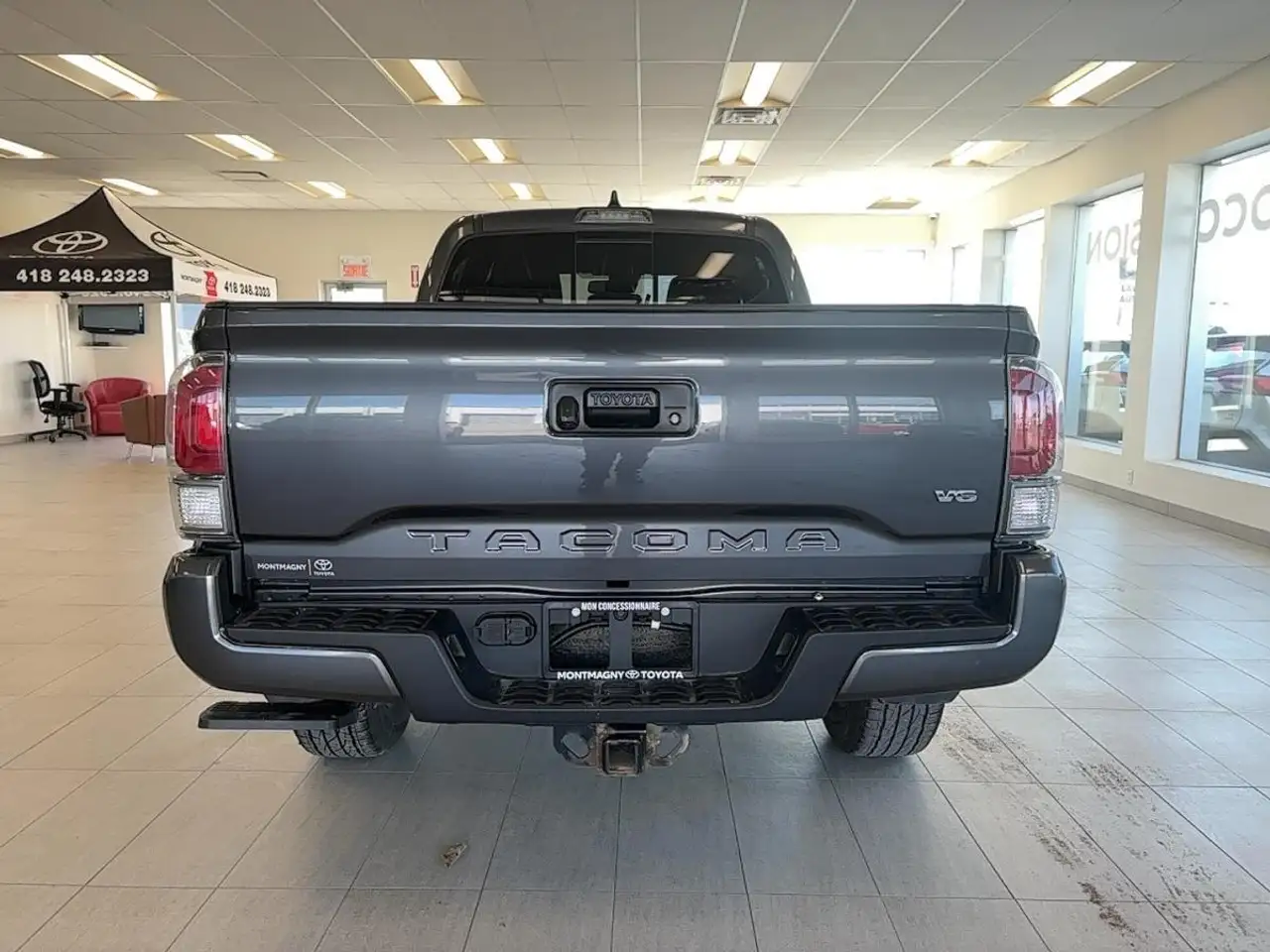 Toyota Tacoma снимка Toyota Tacoma
