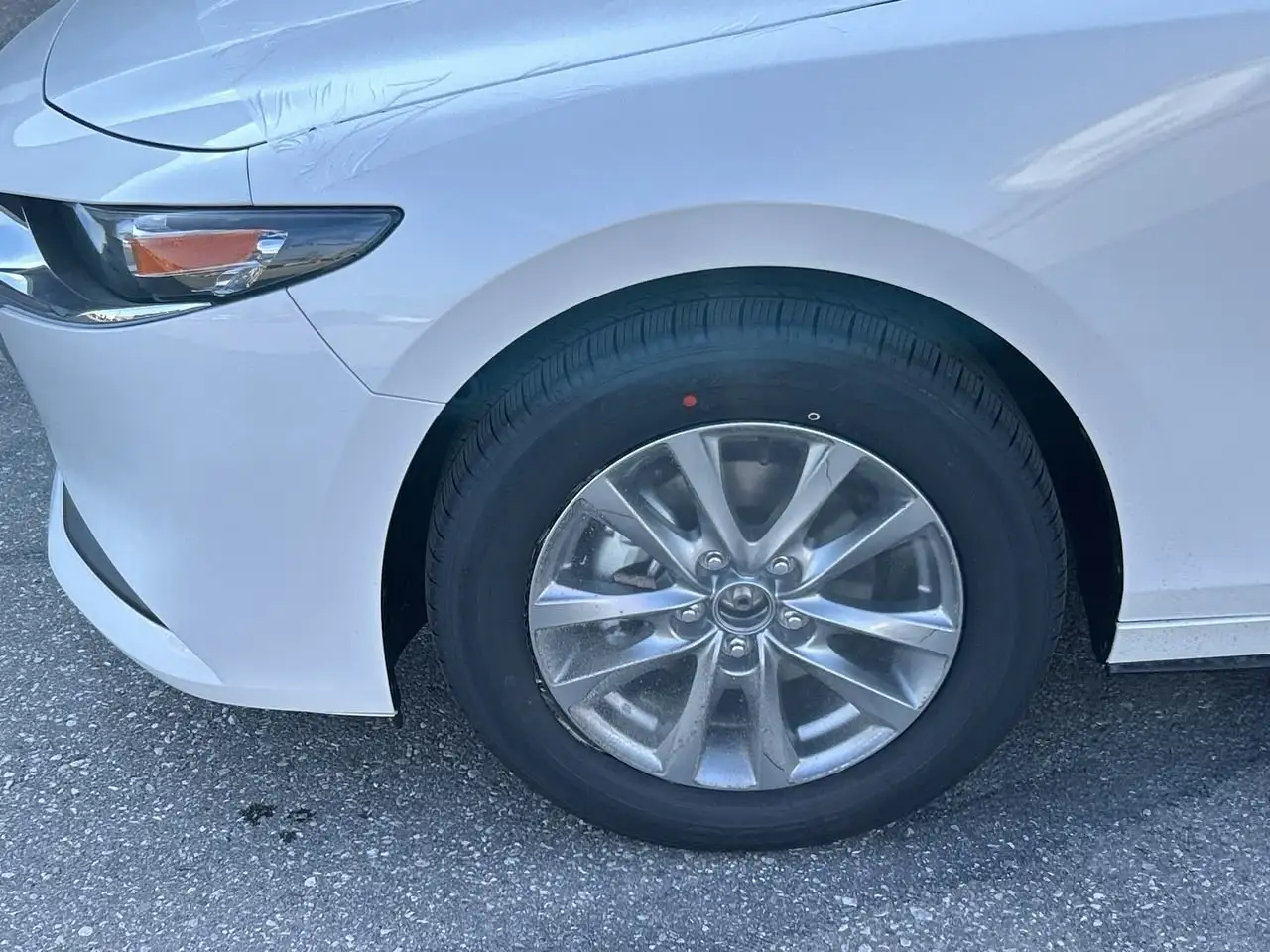 Mazda 3 снимка Mazda 3