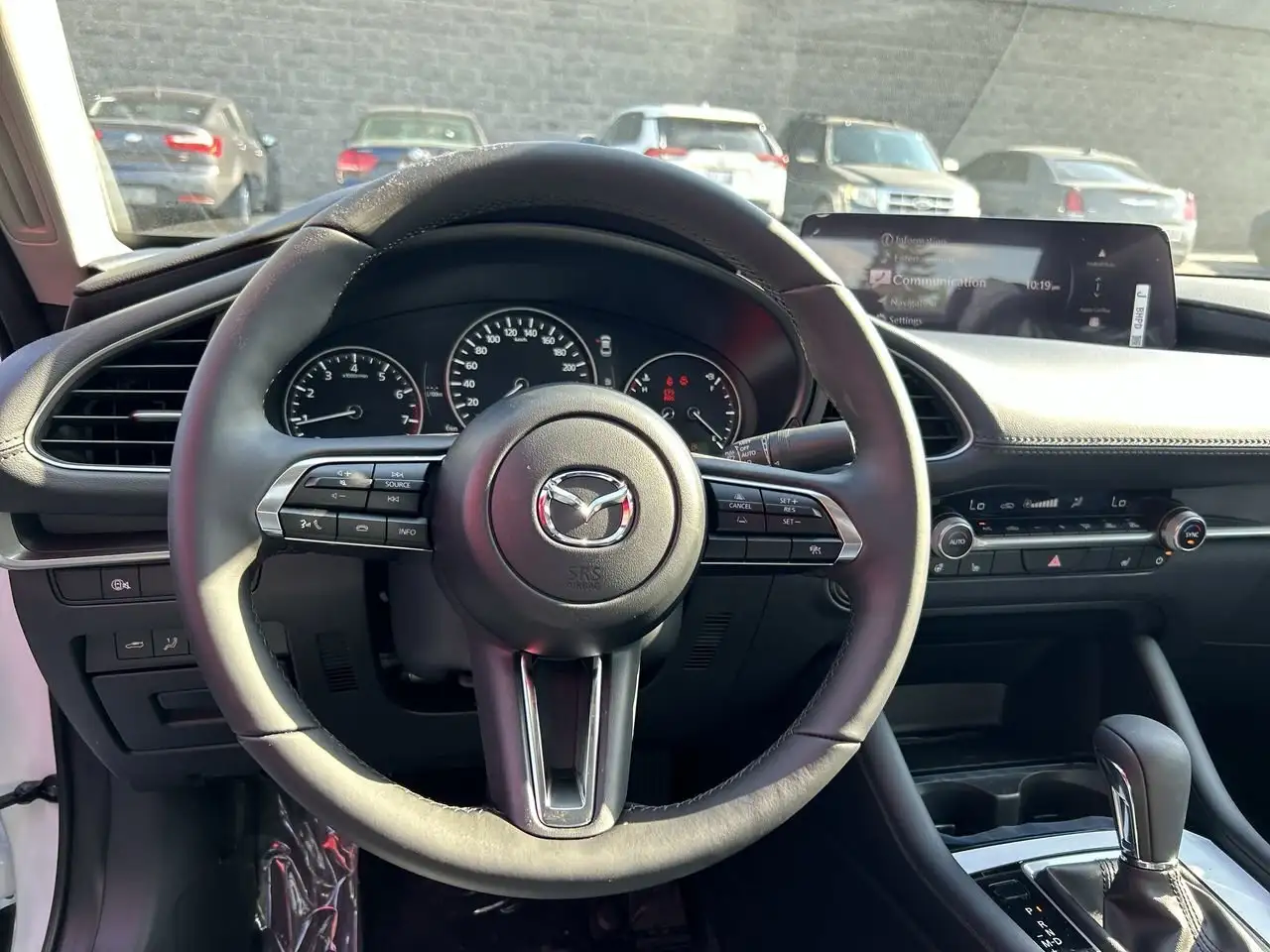 Mazda 3 снимка Mazda 3