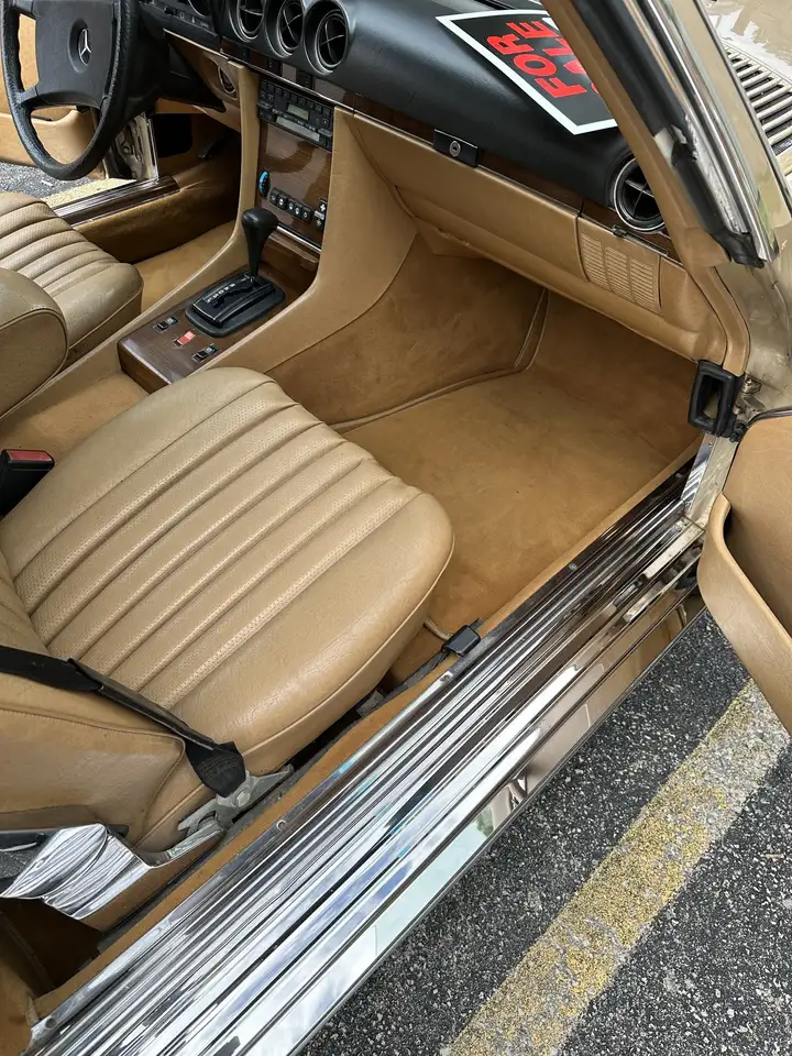 Mercedes-Benz 380 photo Mercedes-Benz 380