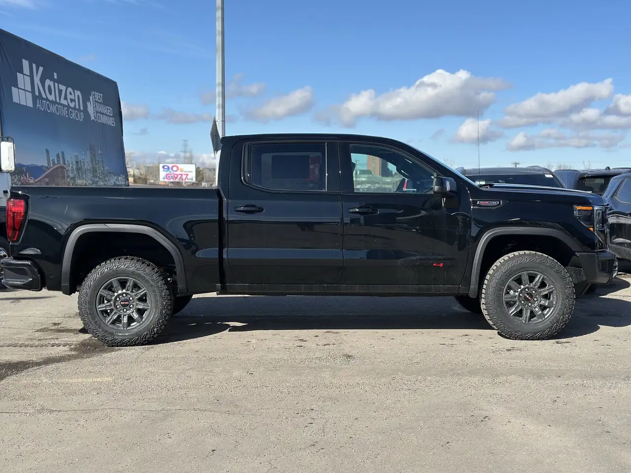 GMC Sierra 1500 photo GMC Sierra 1500