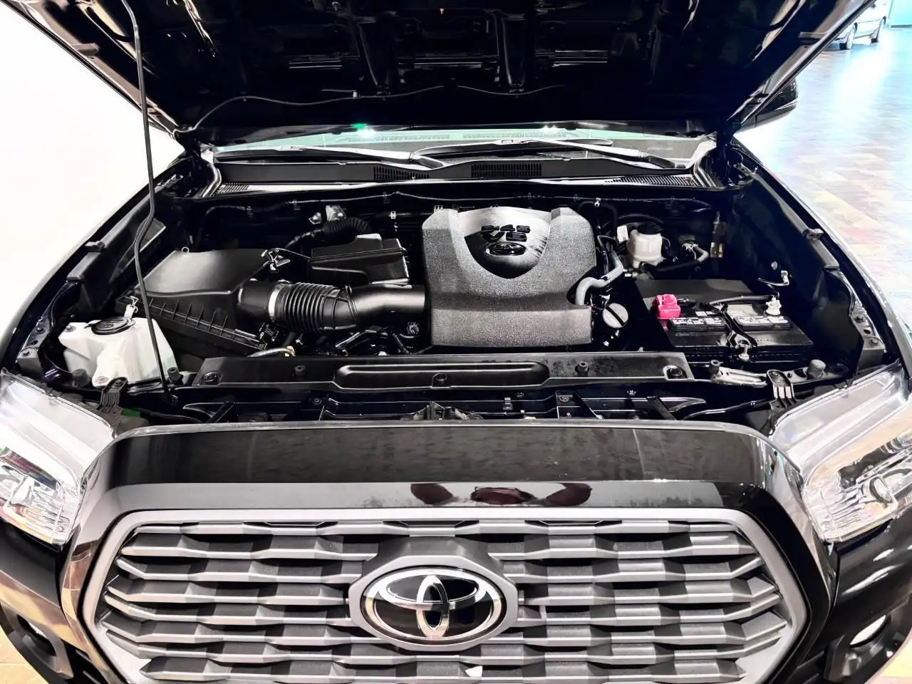 Toyota Tacoma снимка Toyota Tacoma