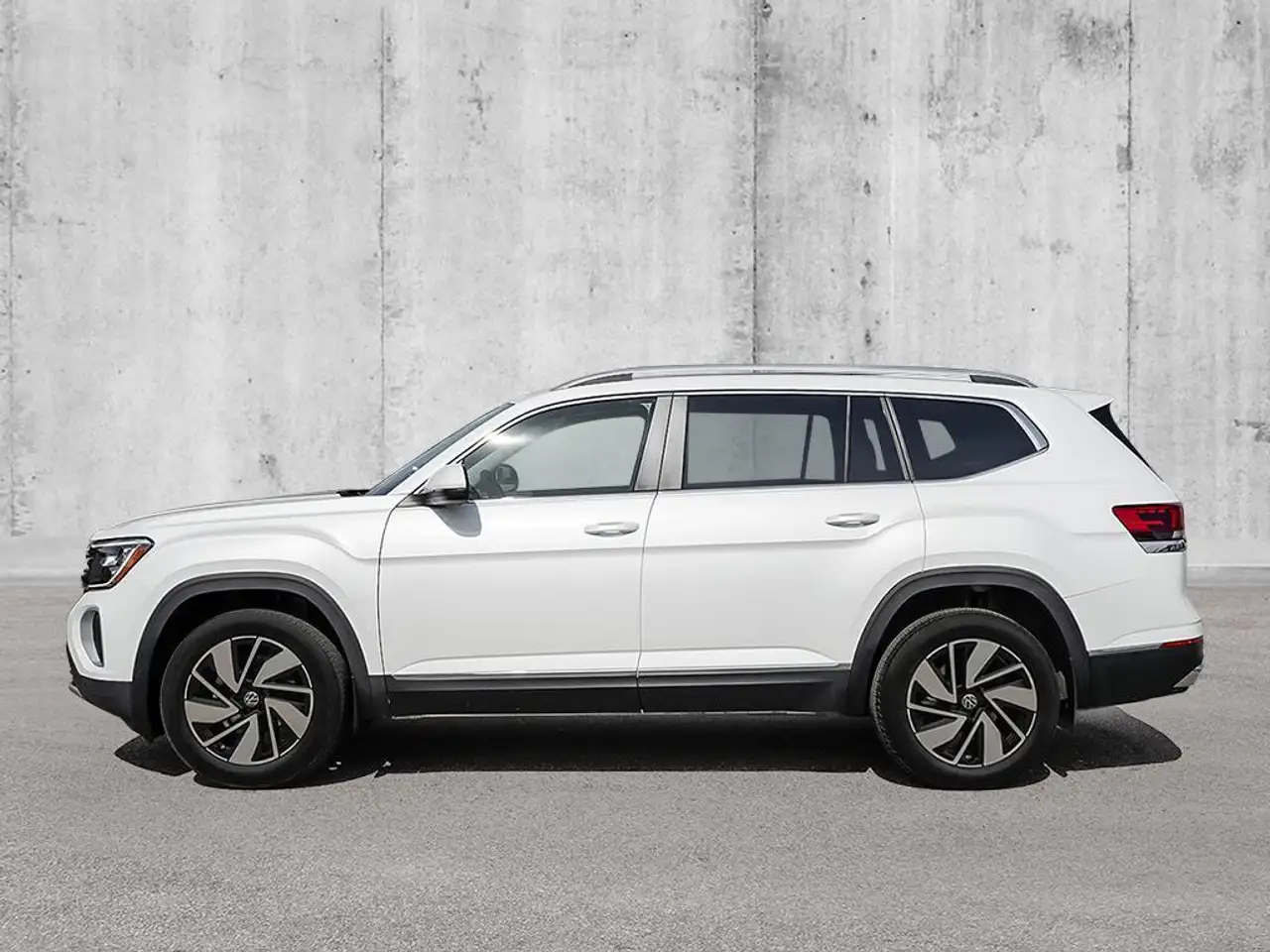 Volkswagen Atlas photo Volkswagen Atlas