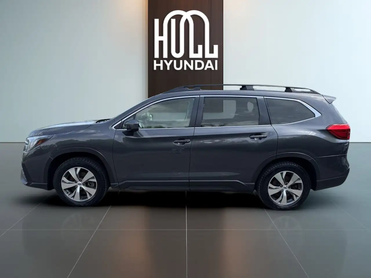 Subaru Ascent photo Subaru Ascent