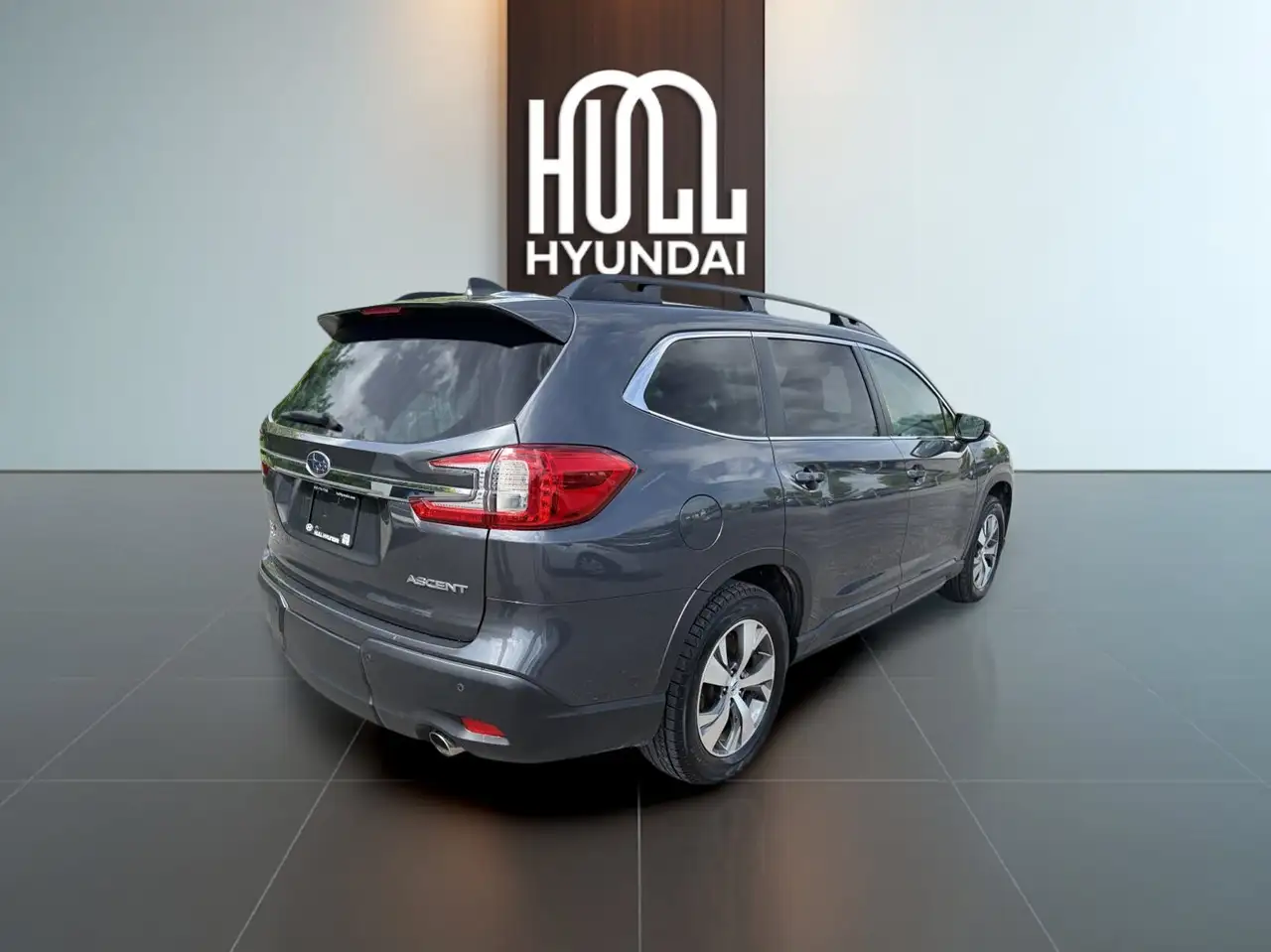 Subaru Ascent photo Subaru Ascent