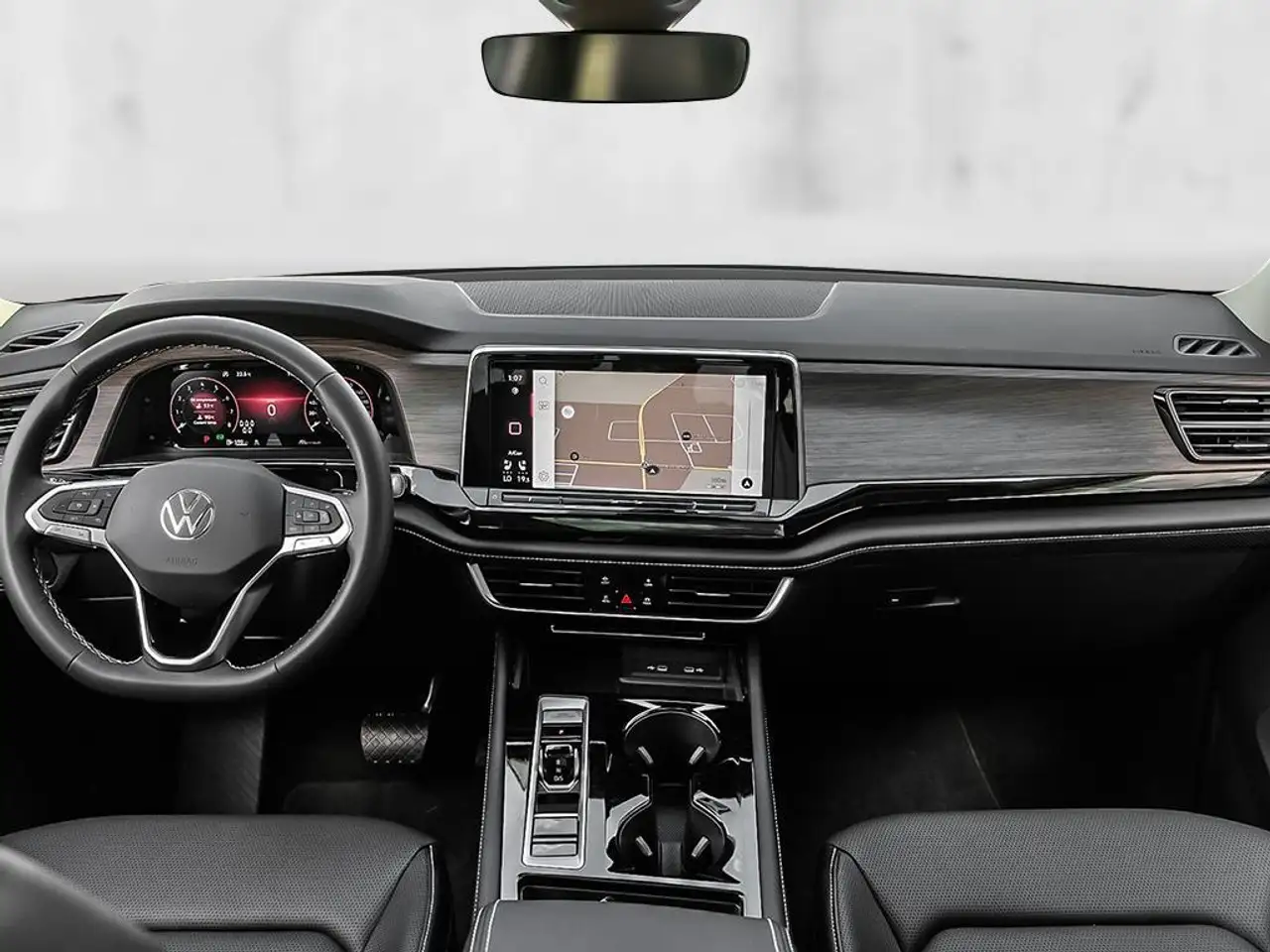 Volkswagen Atlas photo Volkswagen Atlas