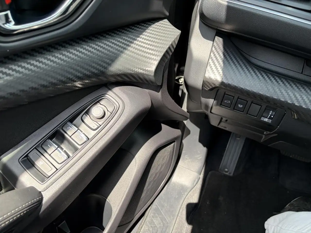 Subaru Ascent photo Subaru Ascent