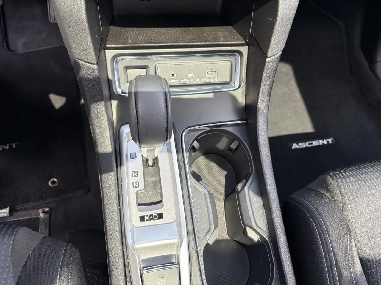 Subaru Ascent photo Subaru Ascent