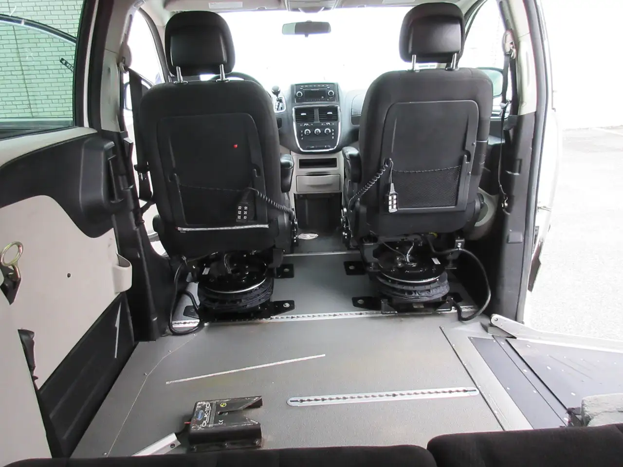 Dodge Grand Caravan снимка Dodge Grand Caravan