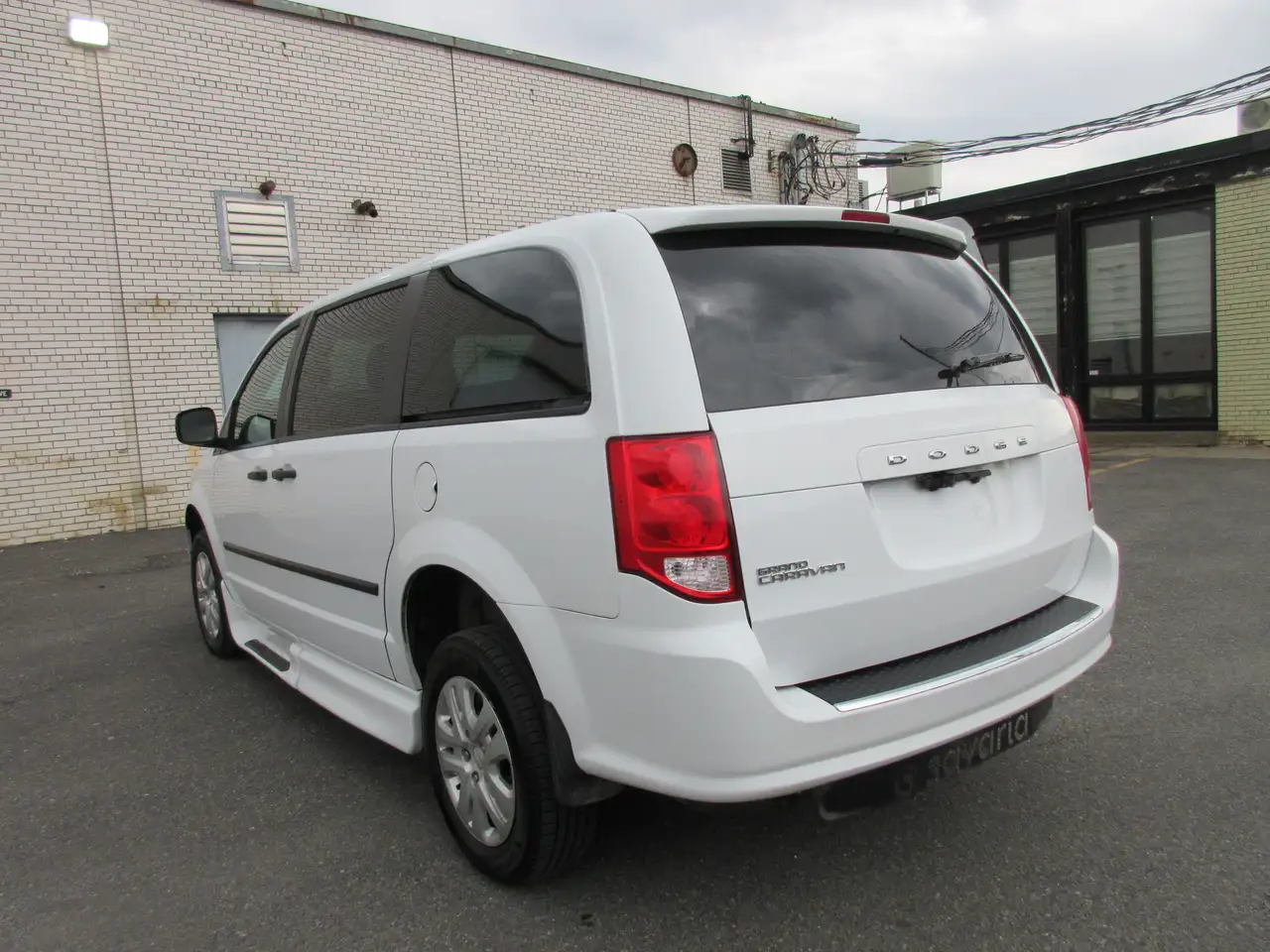 Dodge Grand Caravan снимка Dodge Grand Caravan