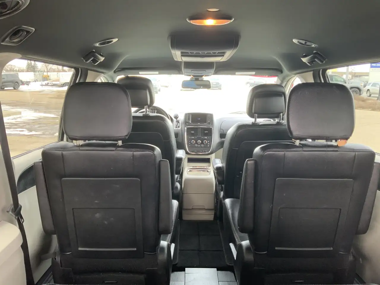 Dodge Grand Caravan photo Dodge Grand Caravan