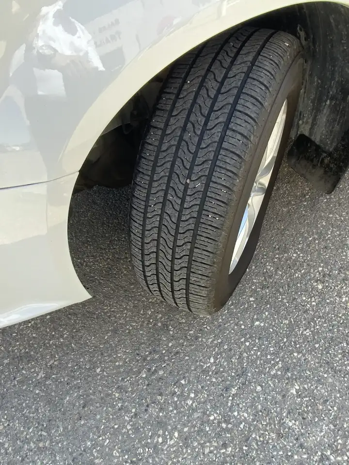 Dodge Grand Caravan photo Dodge Grand Caravan