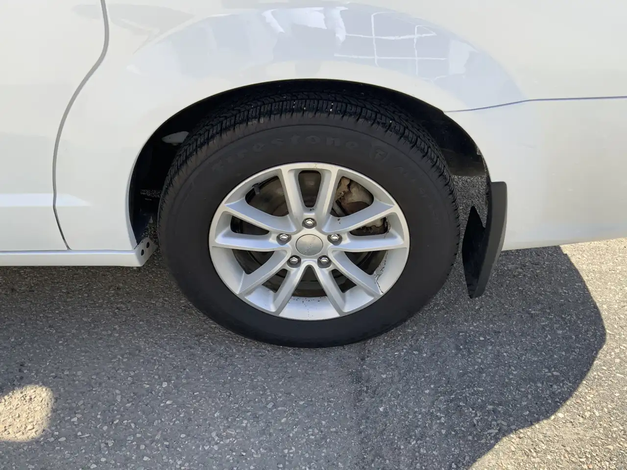 Dodge Grand Caravan photo Dodge Grand Caravan